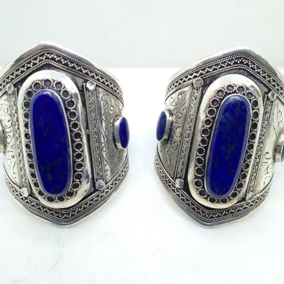 single Lapis Lazuli Stone Cuff Bracelet, Vintage Cuff Bracelet, Boho Cuff - Picture 2 of 3